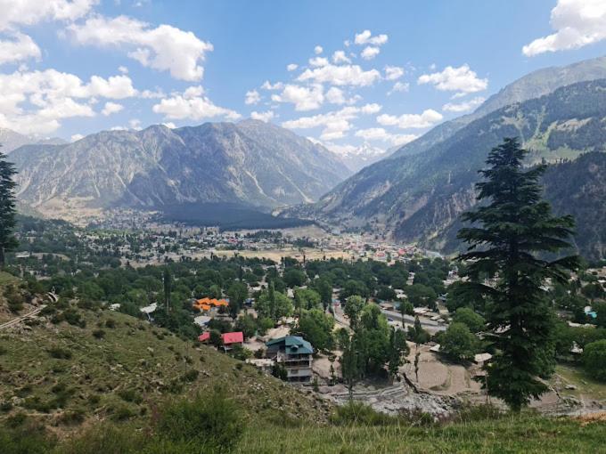 Khana Badosh Resort Kalam Exteriör bild